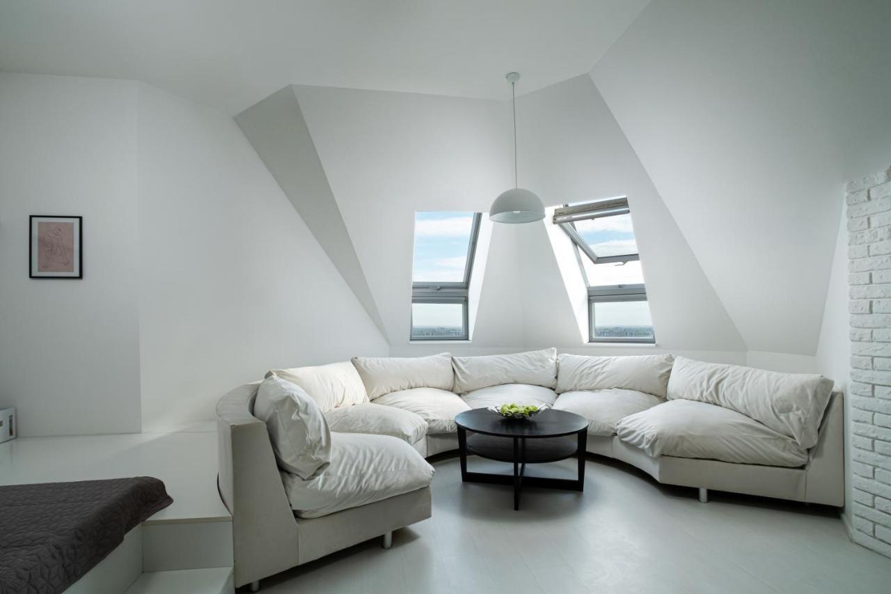 White Attic Apartment Odessza Kültér fotó